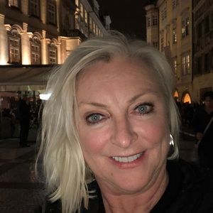 Meet your Posher, Rhonda